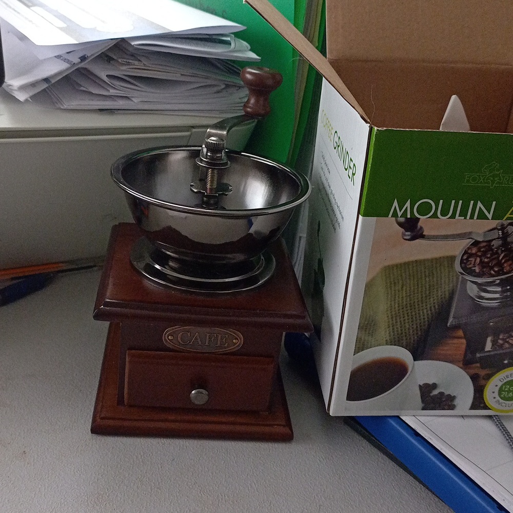 Coffee grinder - Picture 15 of 16